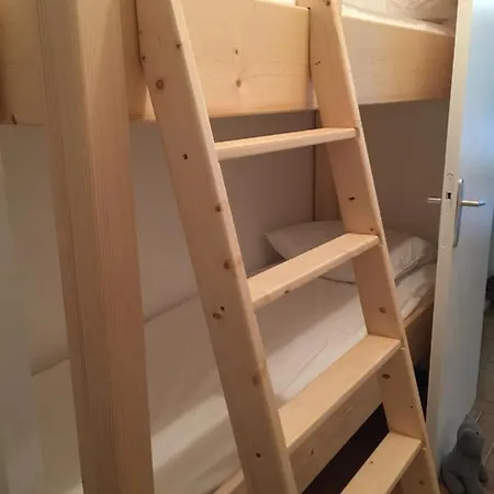 Apartament Renove Dans Tranquille ,au Calme,200m De La Avec Parking Prive Sète